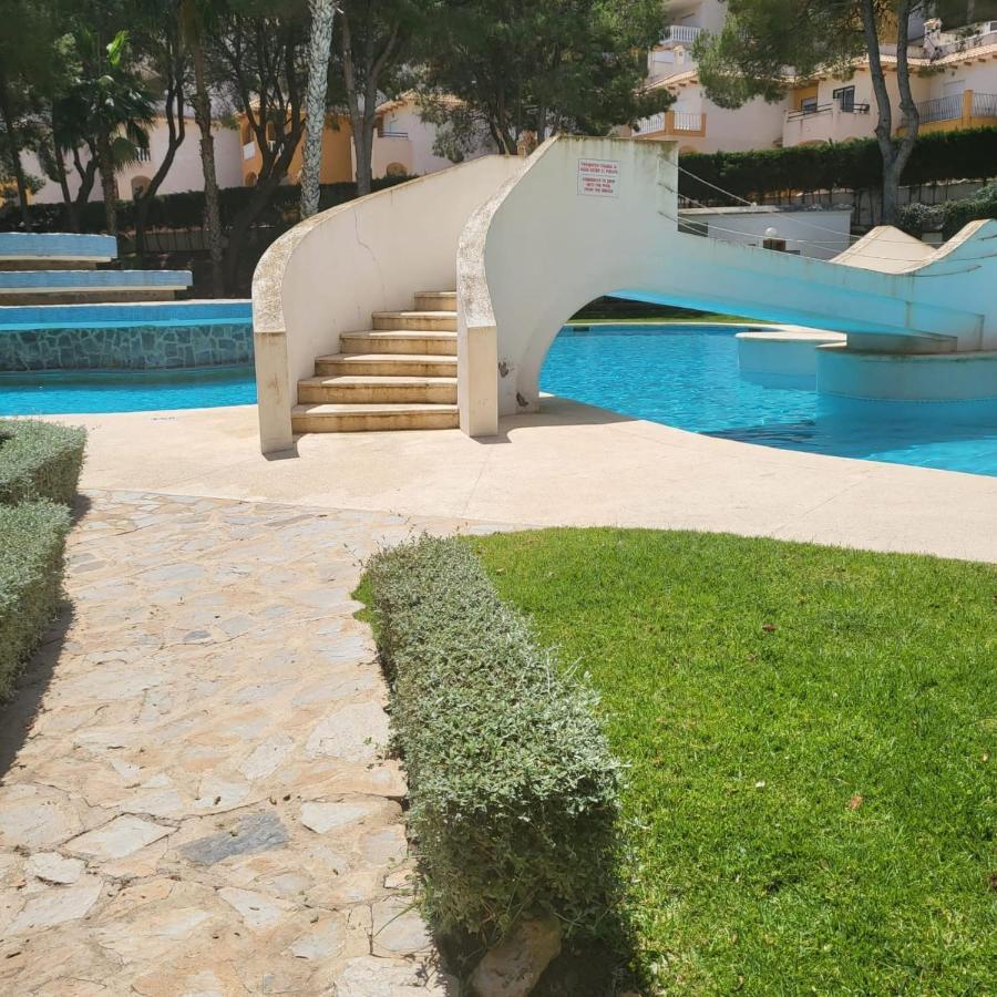 Ines, Dehesa De Campoamor,900m From The Sea , Swimming Pool & Tennis Court * Dehesa de Campoamor