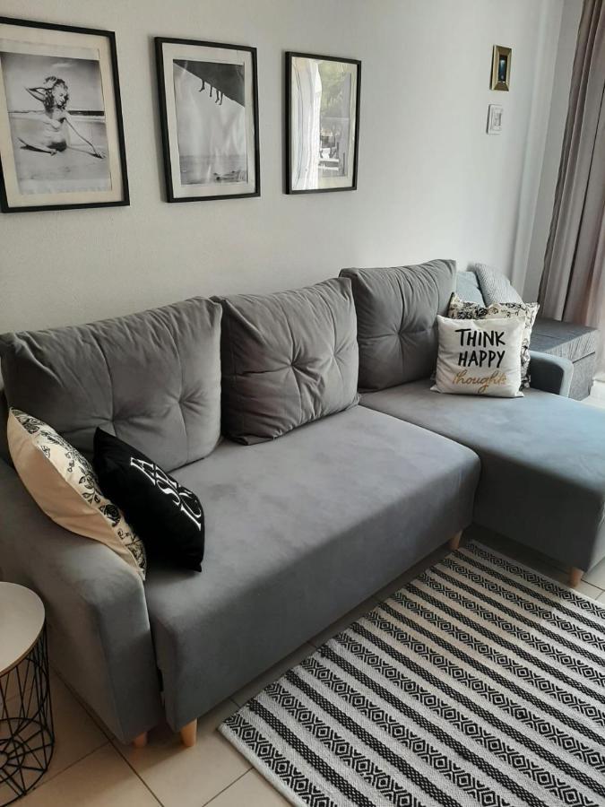 Appartement Ines, Dehesa De Campoamor,900m From The Sea , Swimming Pool & Tennis Court *
